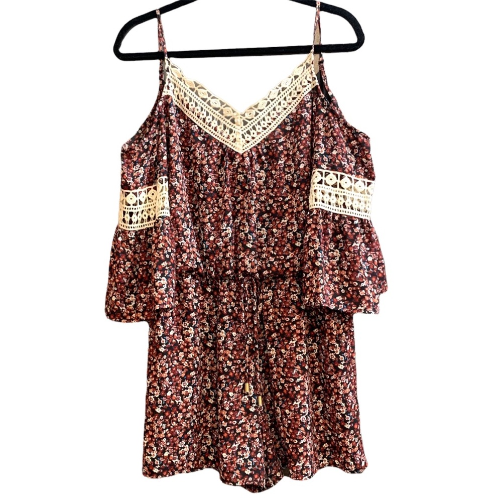 Floral croquet cold shoulder romper Size XL